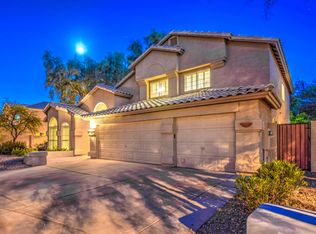5353 W Harrison Ct, Chandler, AZ 85226