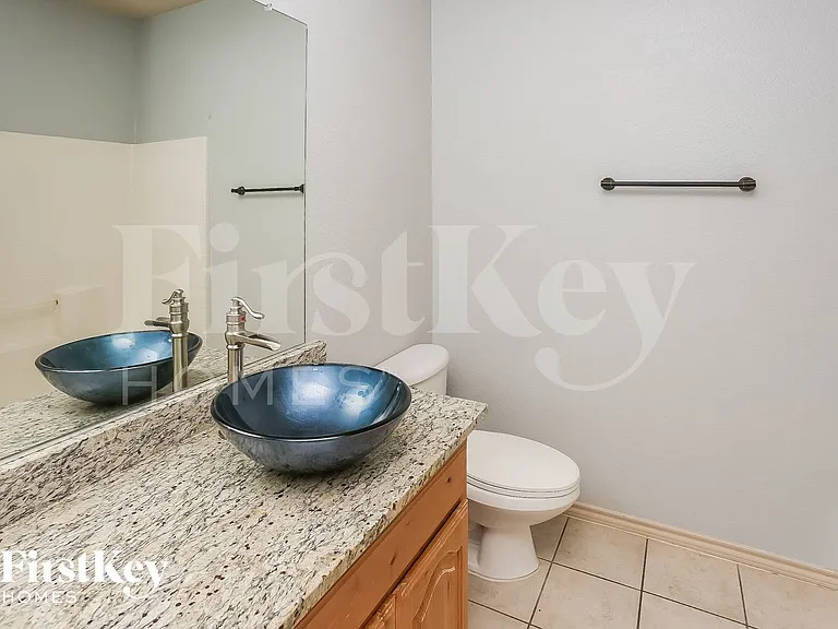 14413 Artesia Ct — Photo 14