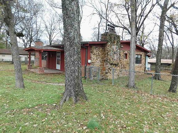 3rd image of 68350 S 318th Ct