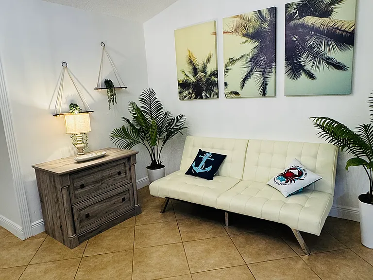 8200 Winthrop Dr #8120 — Photo 20
