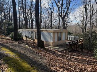 952 Apache Trl, Fancy Gap, VA 24328