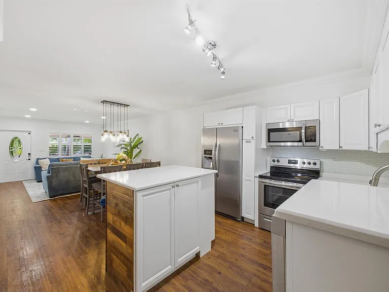 5120 NE 22nd Ave — Photo 14