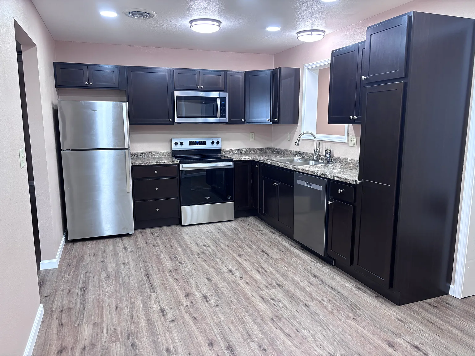 3 bed, 1486 sqft, $1,500 — Photo 3