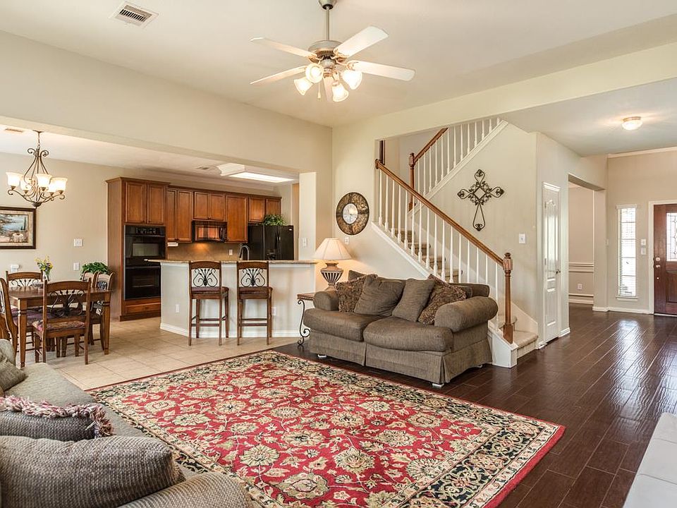 1st image of 2114 Comal Springs Dr