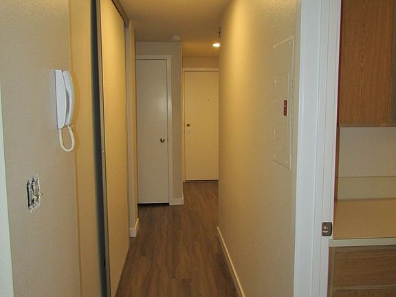 4th image of 1433 NW 64th St APT 206