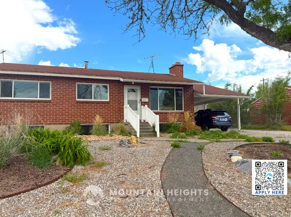 9889 S Poppy Ln, White City, UT 84094