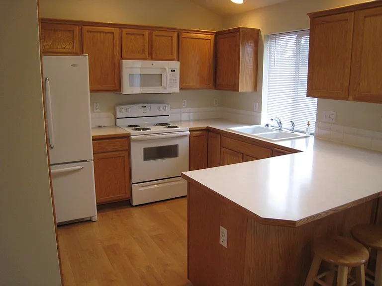 1010 S Newer Rd — Photo 4