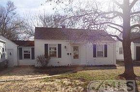 Neat As a Pin Neosho Home