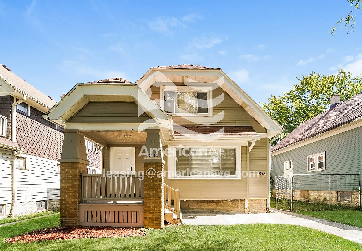 2 bed, 1.0 bath, 947 sqft, $1,046 — Photo 1