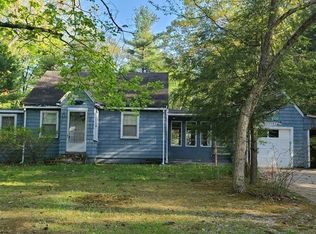 260 Page St, Lunenburg, MA 01462