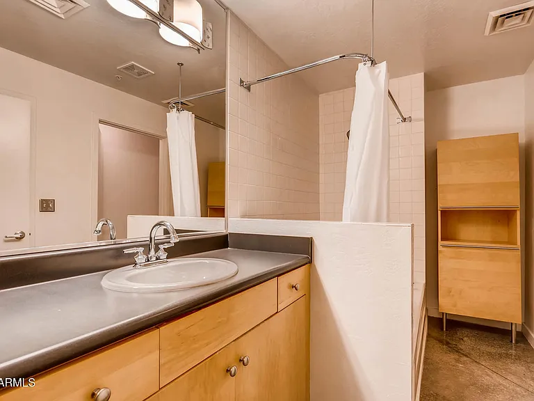 914 E Osborn Rd #210 — Photo 16