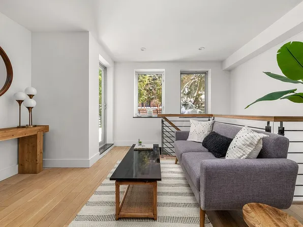 97 Waverly Ave #1, Brooklyn, NY 11205