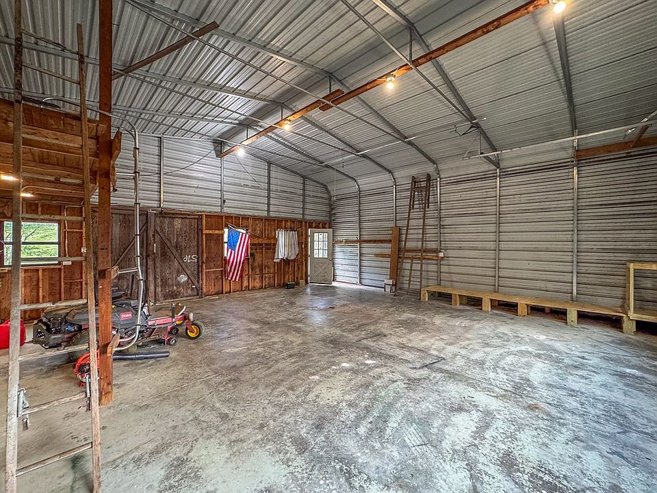 71st image of 3956 Franks Creek Rd