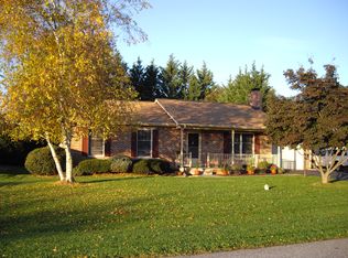 8208 Lookout Ln, Frederick, MD 21702