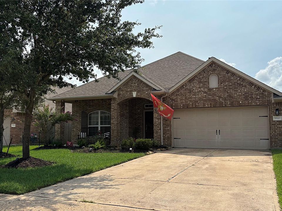 1st image of 9810 Shimmering Lakes Dr
