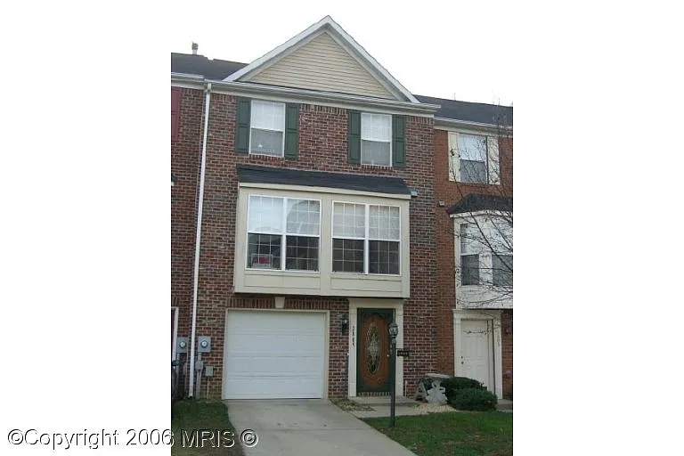 2809 Waters Edge Ct photo 1