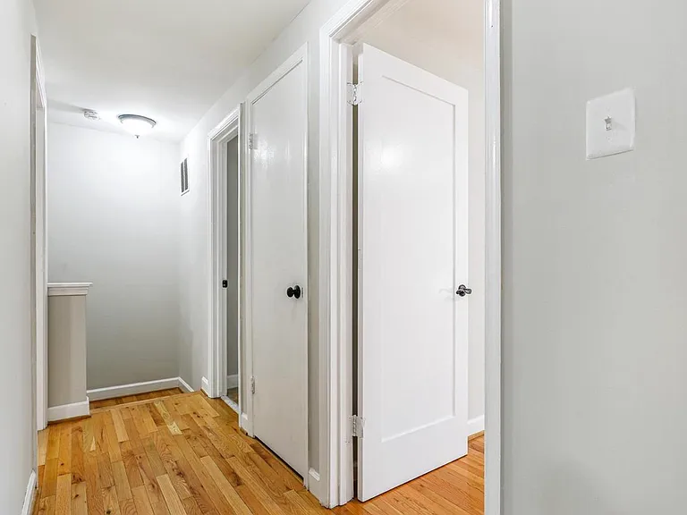4530 Boastfield Ln — Photo 5