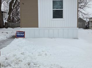 29 Riverside Ter #29, Watertown, MN 55388