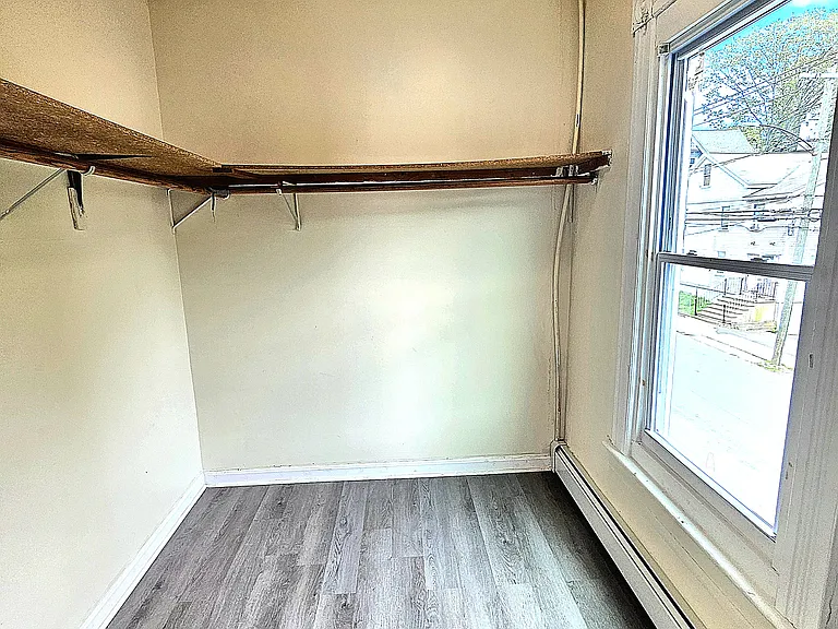 141 Crown St #2 — Photo 6