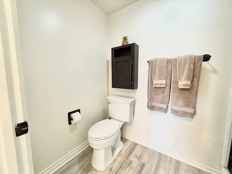 2551 Greencastle Ct — Photo 23