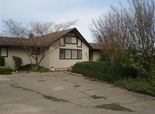 9571 Niemann Ave, Elk Grove, CA 95624