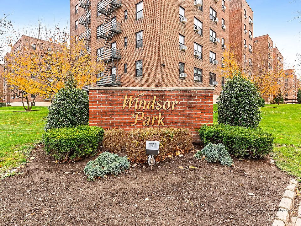 1st image of 212-12 73rd Ave