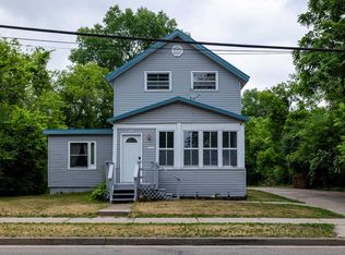 1425 W River Dr, Stevens Point, WI 54481