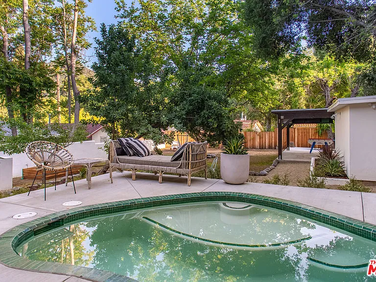 1362 Old Topanga Canyon Rd — Photo 5