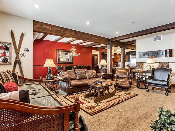 2nd image of 1825 Three Kings Dr #4204