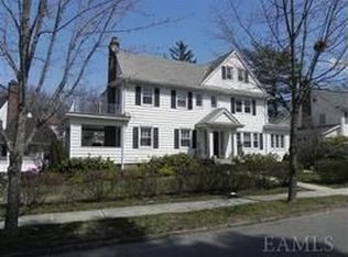 141 7th St, New Rochelle, NY 10801