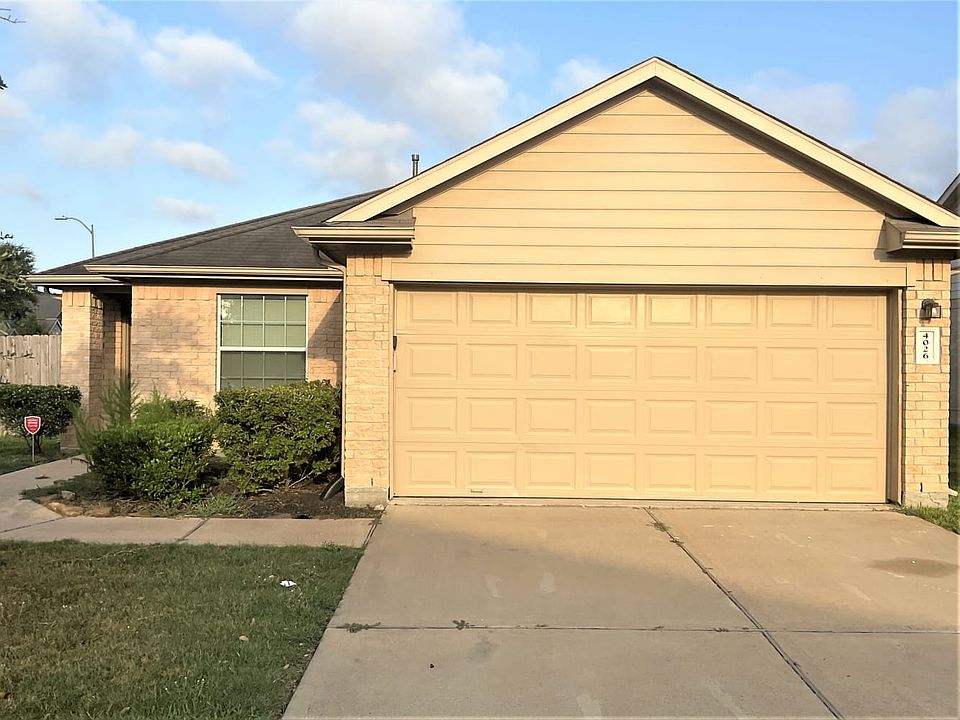 1st image of 4026 Hawthorne Arbor