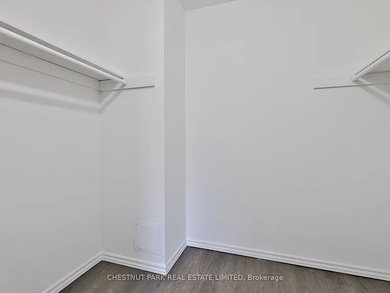 900 Glen St #215 — Photo 31