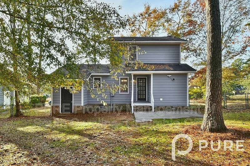 3 bed, 2.0 bath, 1364 sqft, $1,745 — Photo 4