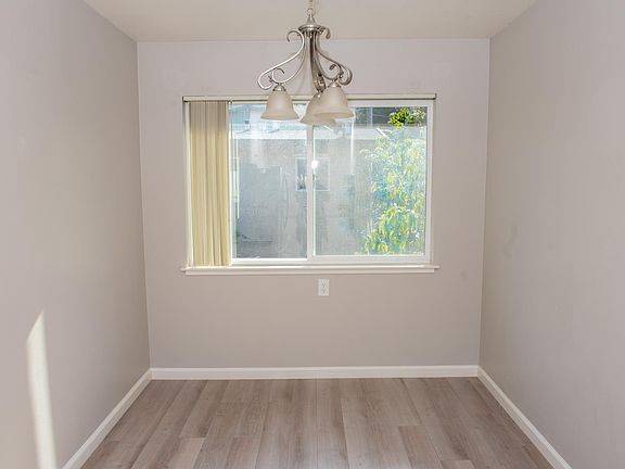 3rd image of 1139 Village Dr APT 10