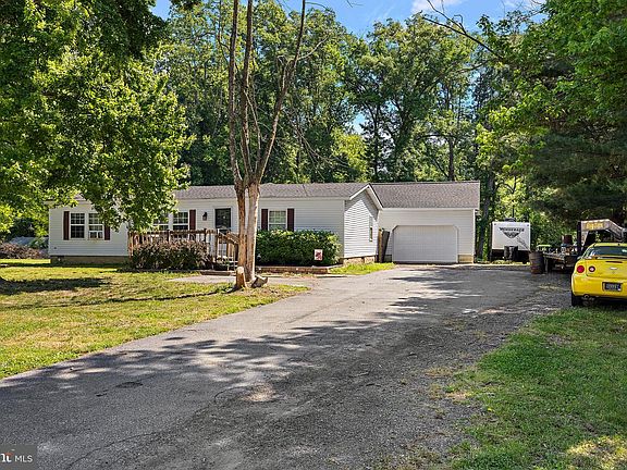 2nd image of 762 Hopewell Dr