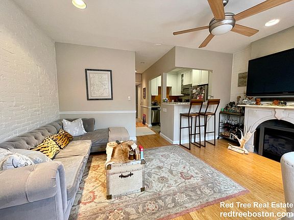 2nd image of 38 Appleton St #2