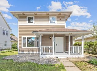 81 Sycamore St W, Saint Paul, MN 55117