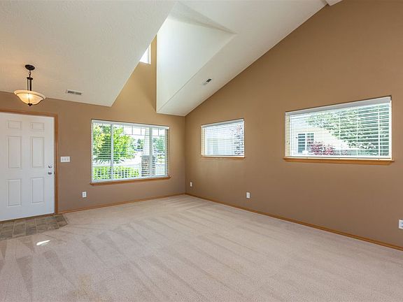 4th image of 1103 N Carrie Dr