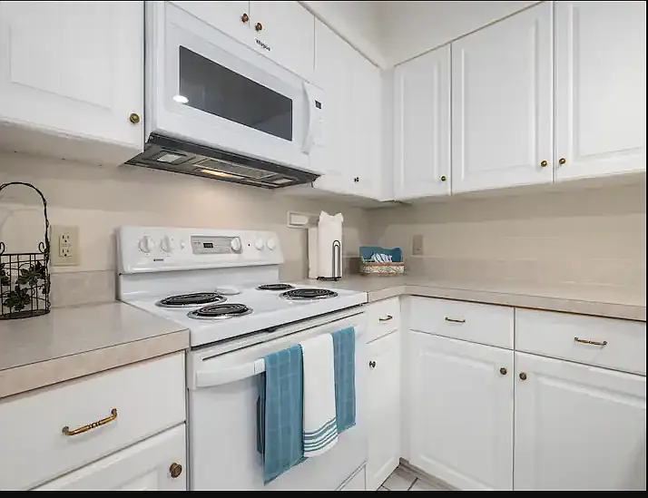 100 Scotch Broom Dr #102A — Photo 14
