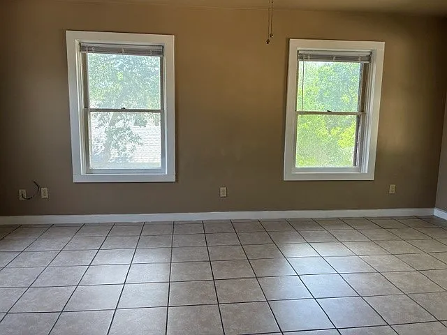 217 N 1st St #12 — Photo 9