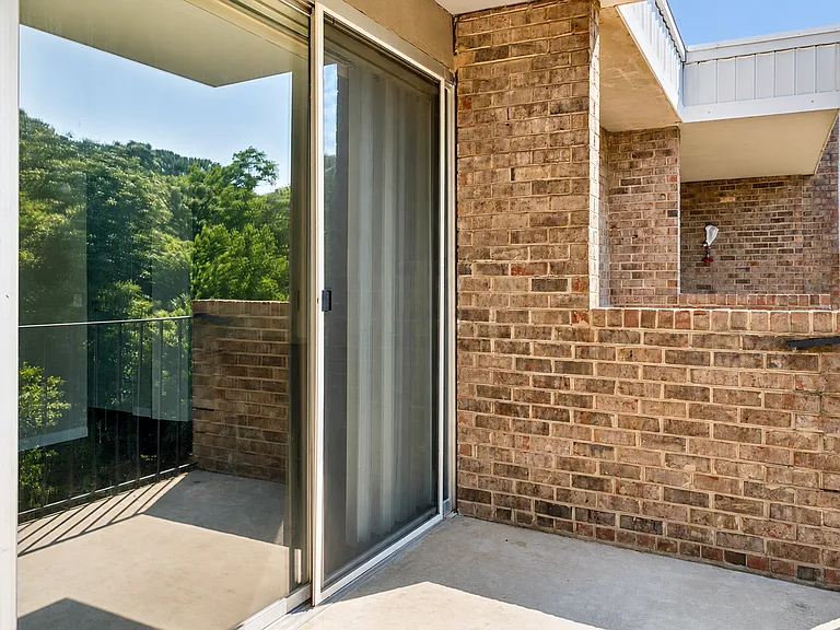 University Apartments Chapel Hill — Photo 13