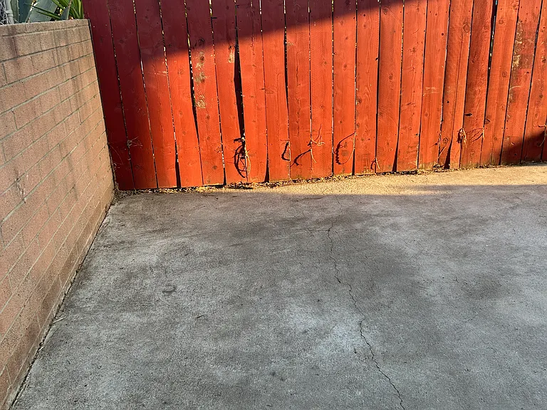 Mohawk St — Photo 16