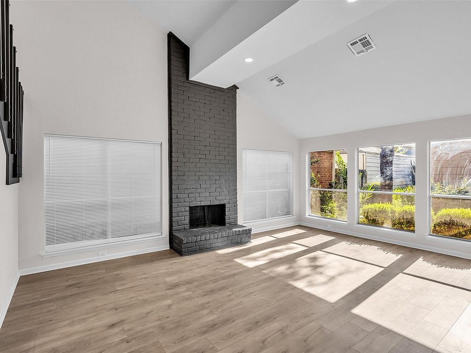 1st image of 1907 Trixie Ln