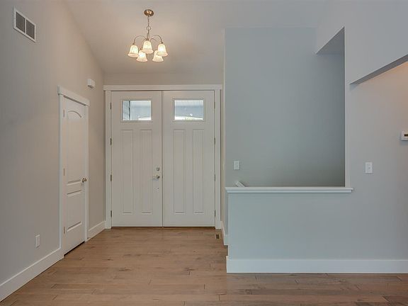 5th image of 2512 Running Deer Dr #30