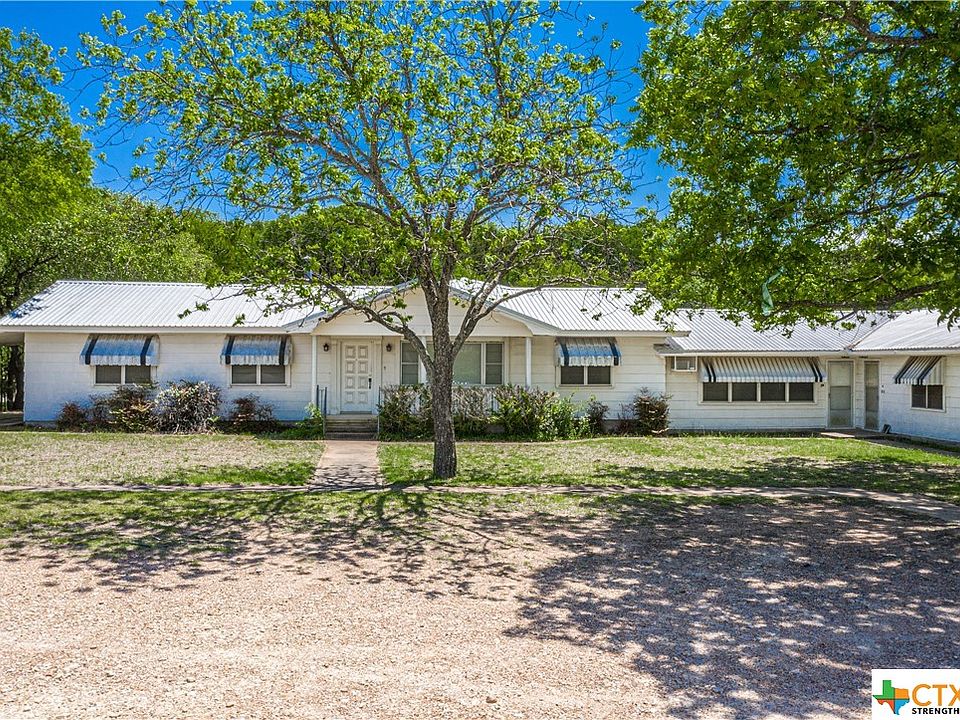 1st image of 219-221 S Twin Creek Dr