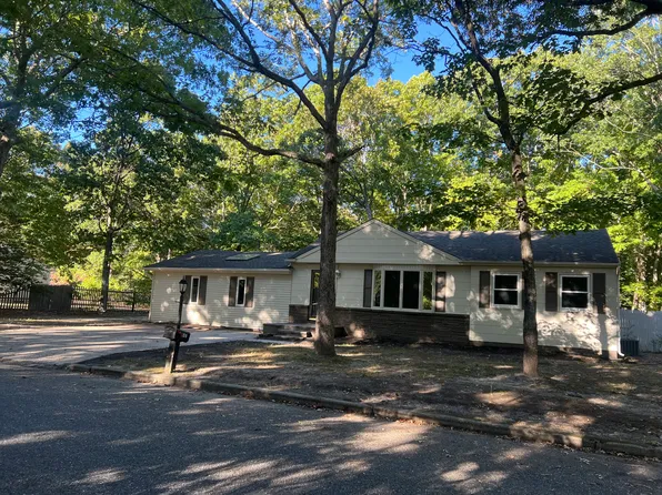 108 Chestnut Ave, Cape May Court House, NJ 08210