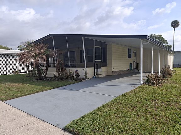 2nd image of 1000 Walker St #142
