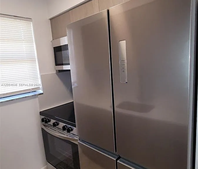 34 E 21st St #11 — Photo 6
