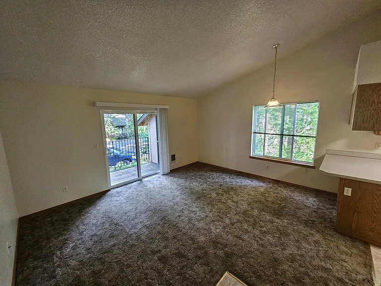 68198 E Stage Stop Rd — Photo 3
