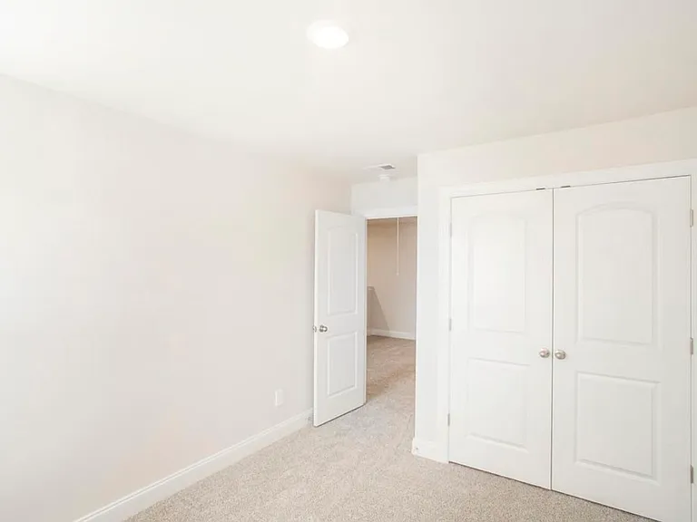 2304 Yukon Ct — Photo 14